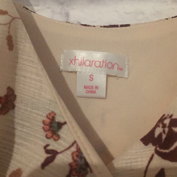 Xhilaration Woman's Cold Shoulder Maxi Dress Small - Picture 8 of 8